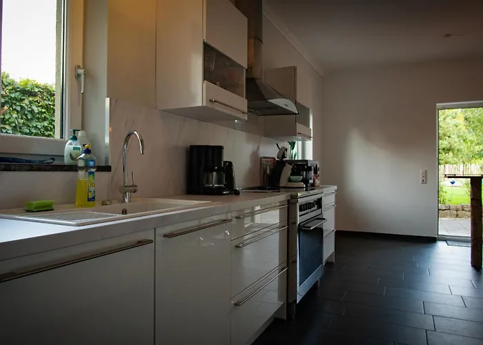 Feriehus Mountfrosch Mit Sauna Und Naturpool Monschau